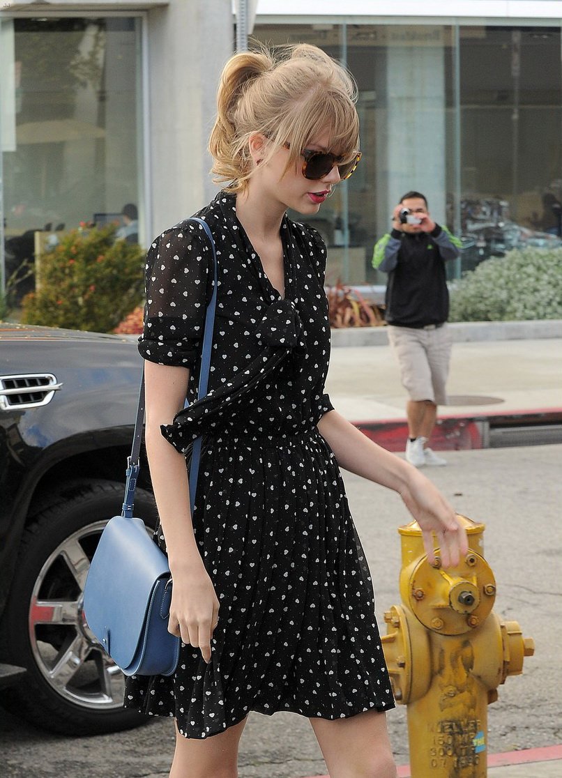 Taylor Swift  Photoshoot