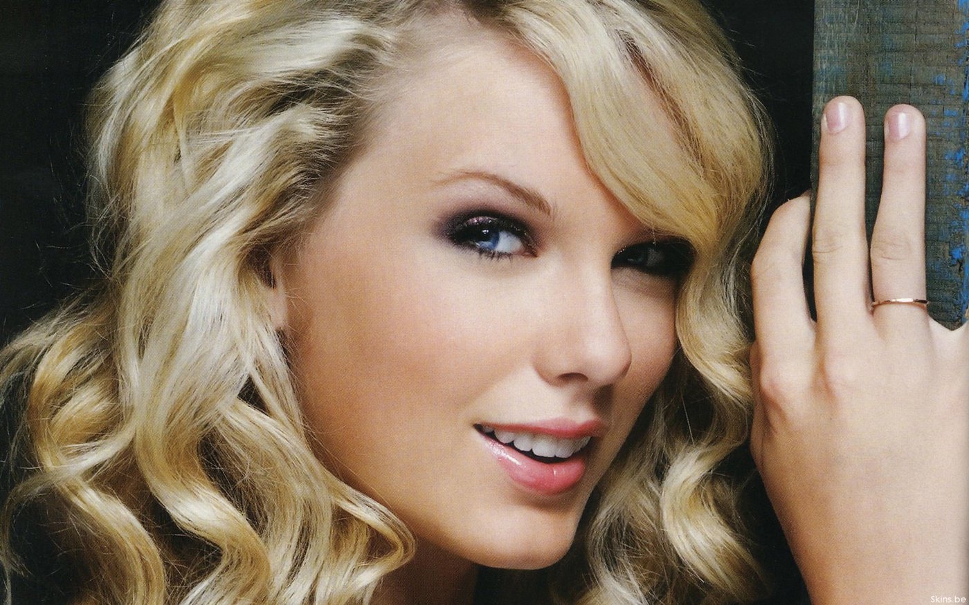 Taylor Swift  Photoshoot