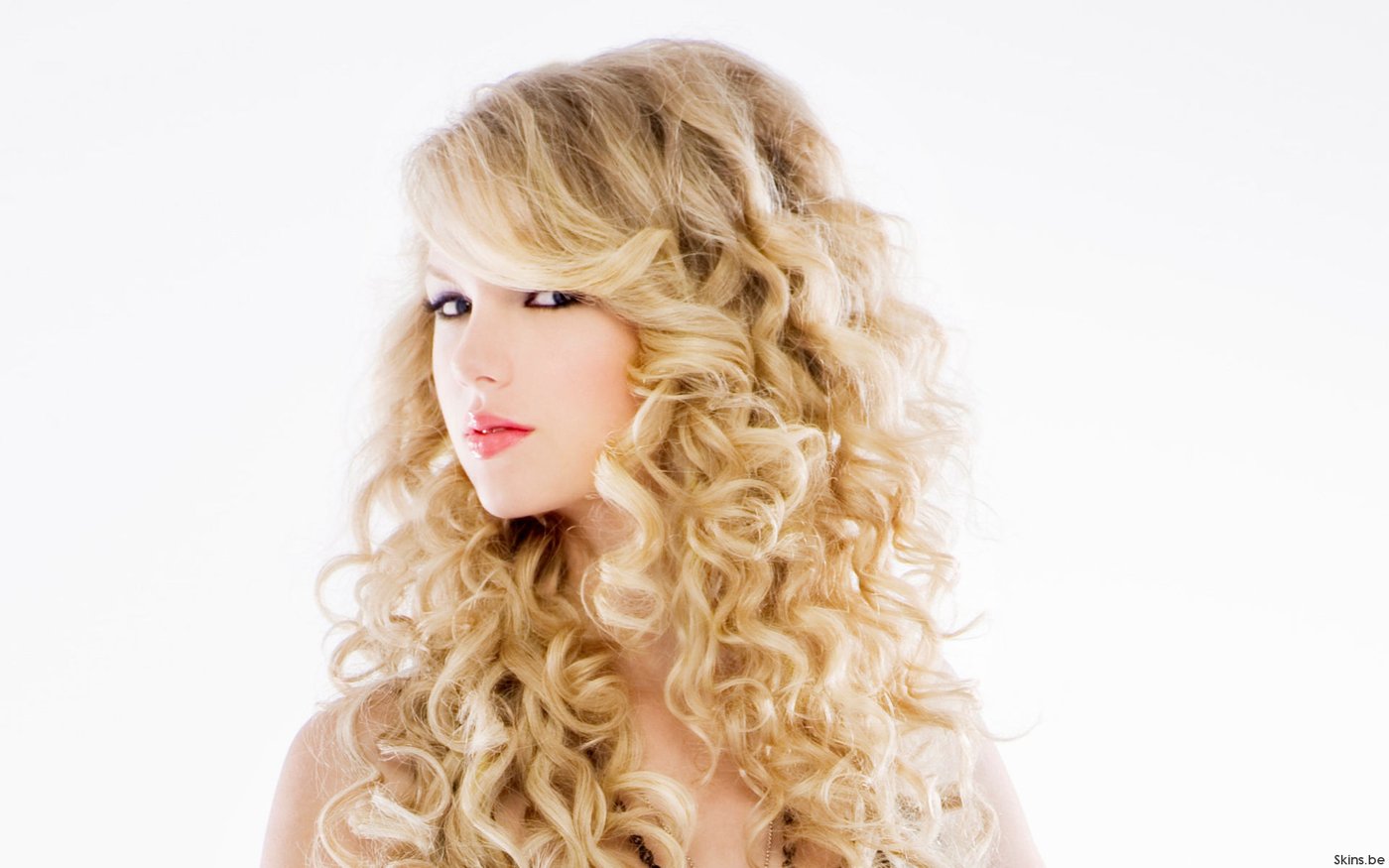 Taylor Swift  Photoshoot
