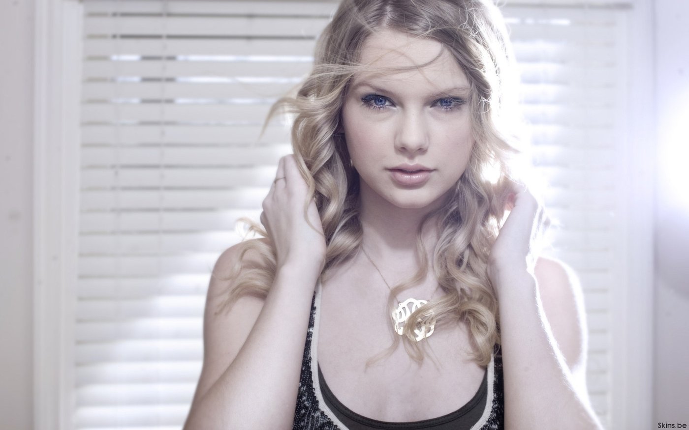 Taylor Swift  Photoshoot