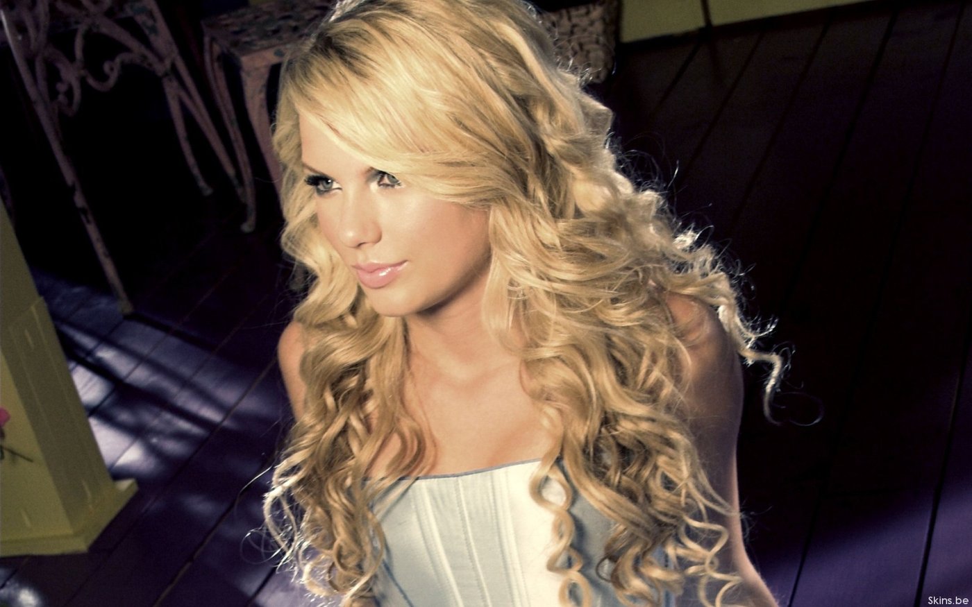 Taylor Swift  Photoshoot