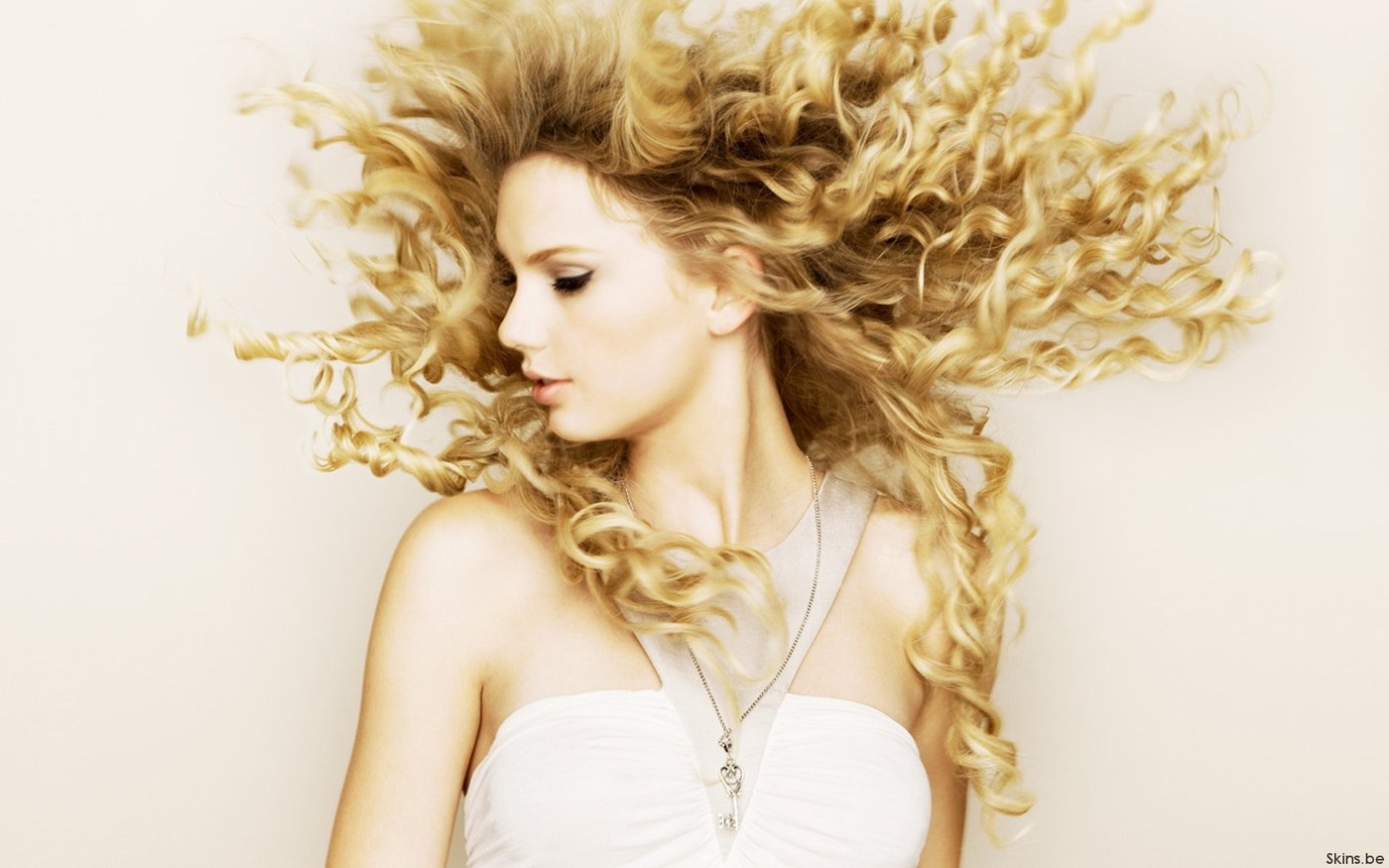 Taylor Swift  Photoshoot