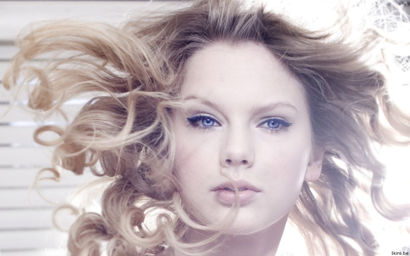 Taylor Swift  Photoshoot