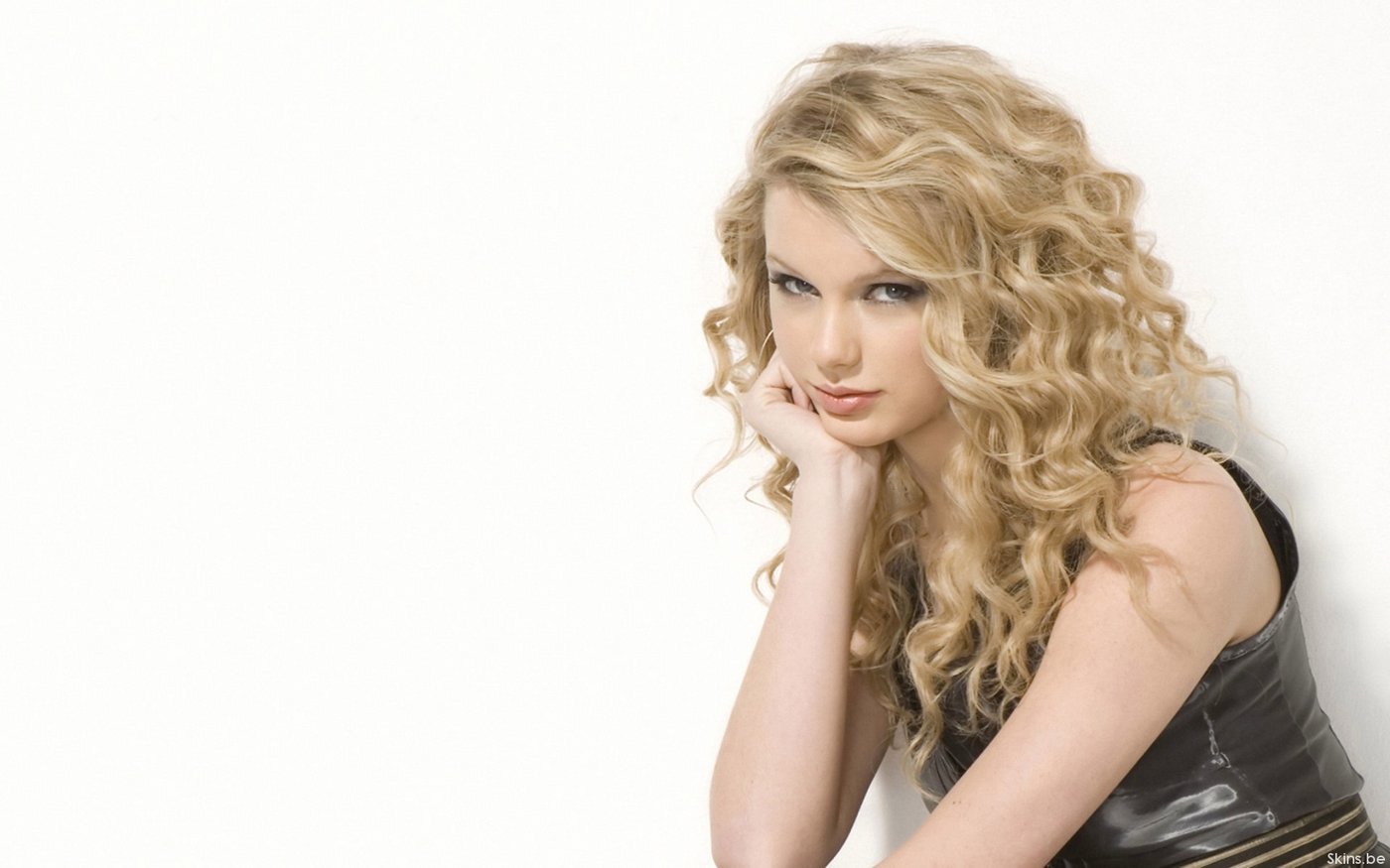 Taylor Swift  Photoshoot