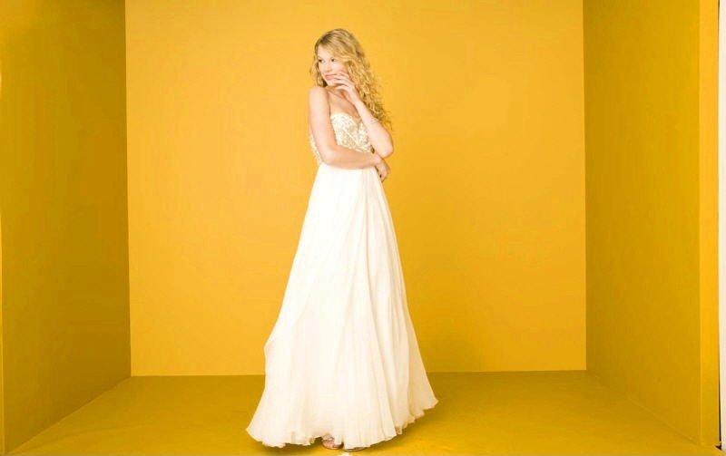 Taylor Swift  Photoshoot