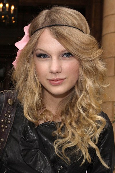 Taylor Swift  Photoshoot